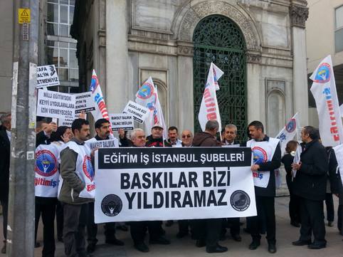 Maksut Öğretmen yalnız değildir!