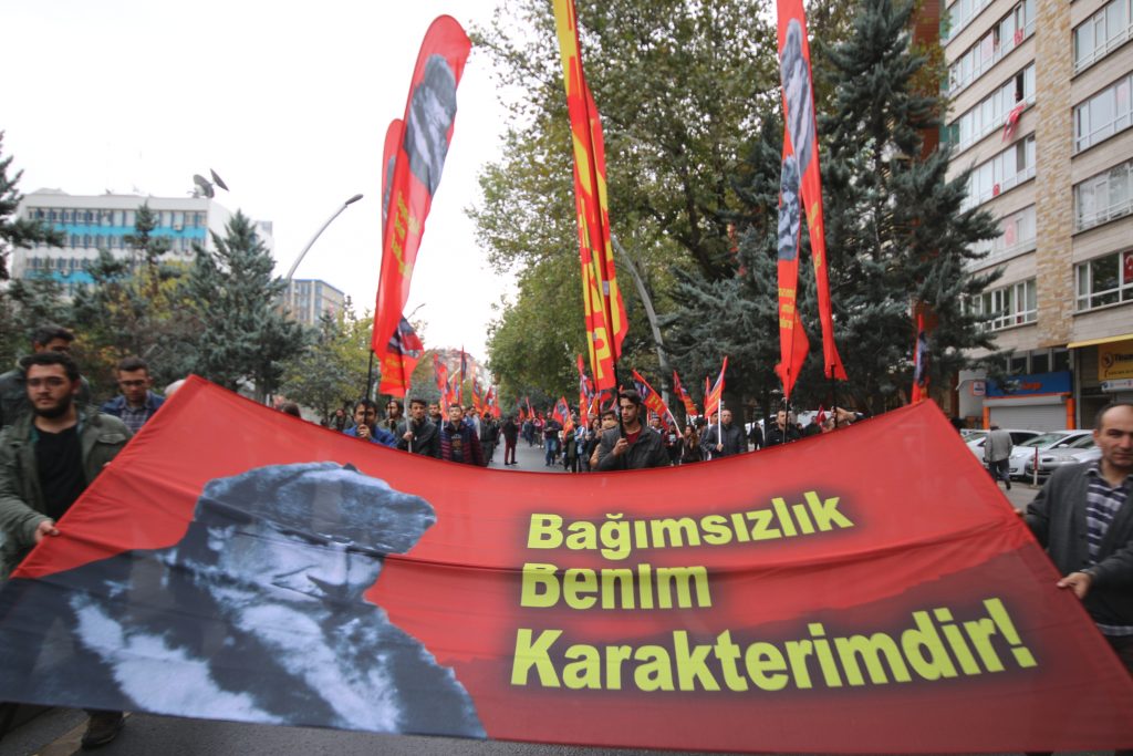 Anıtkabir’e Mustafa Kemal pankartımız alınmadı!