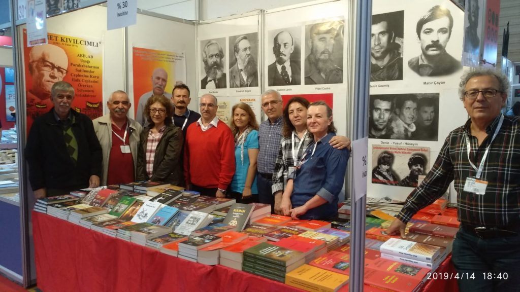 Derleniş Yayınları, 24. TÜYAP İzmir Kitap Fuarında yerini aldı