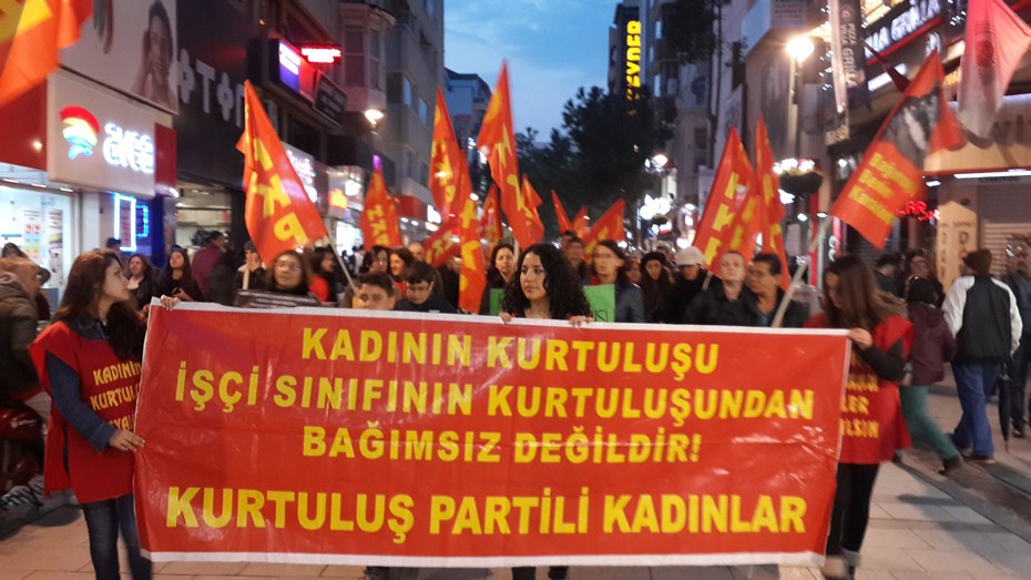 25 Kasımlarda “Kelebekler”in Yaktığı Işık Yolumuzu Aydınlatıyor!