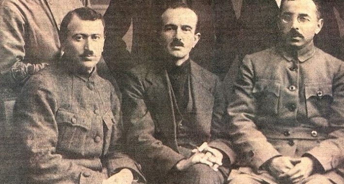 Katledilişlerinin 102’nci yılında, Mustafa Suphi Yoldaş ve Onbeşler’in Devrimci Bayrağı biz Gerçek Proletarya Sosyalistlerinin ellerinde dalgalanıyor!