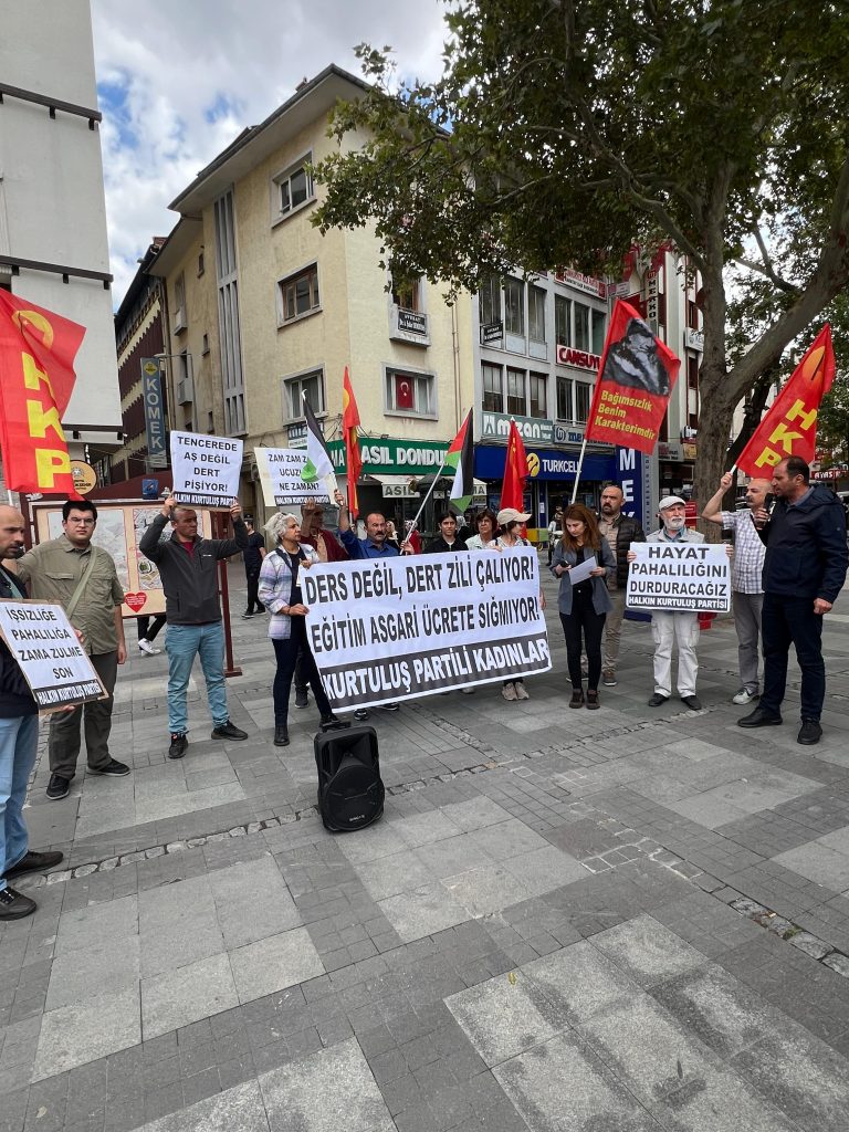 Yeni Eğitim-Öğretim Yılında Halkımızın Belini Büken Masrafları Konya’da da Protesto Ettik!