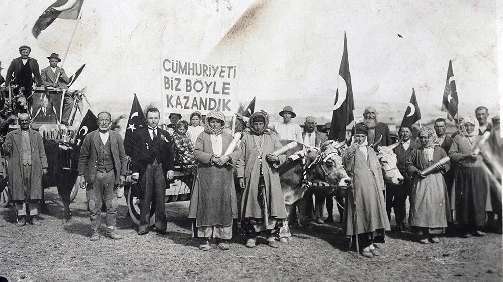 Cumhuriyet Bayramı Nedir?