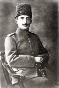 Antiemperyalist Kurtuluş Savaşı’mızın Önderi Mustafa Kemal’in  En Yakın Silah Arkadaşı, Garp Cephesi Komutanı, Lozan Kahramanı  İsmet İnönü Ölümsüzdür!