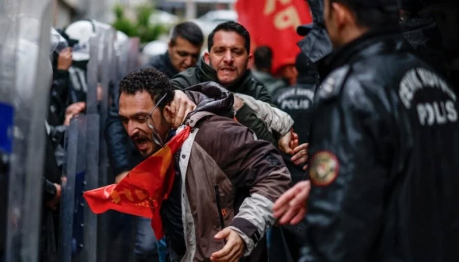 Tarih, Taksim Vatanını Özgürleştirmek İçin  Sonunu Düşünmeden Mücadele Eden Kahramanları Yazacak!